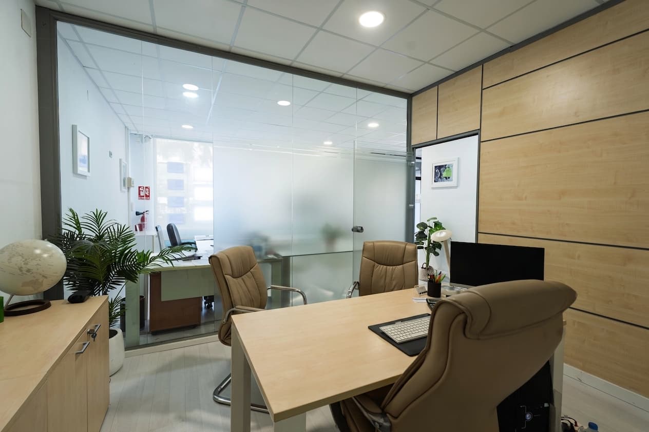 Espacio de trabajo utilizado por VLCRentals en Valencia
